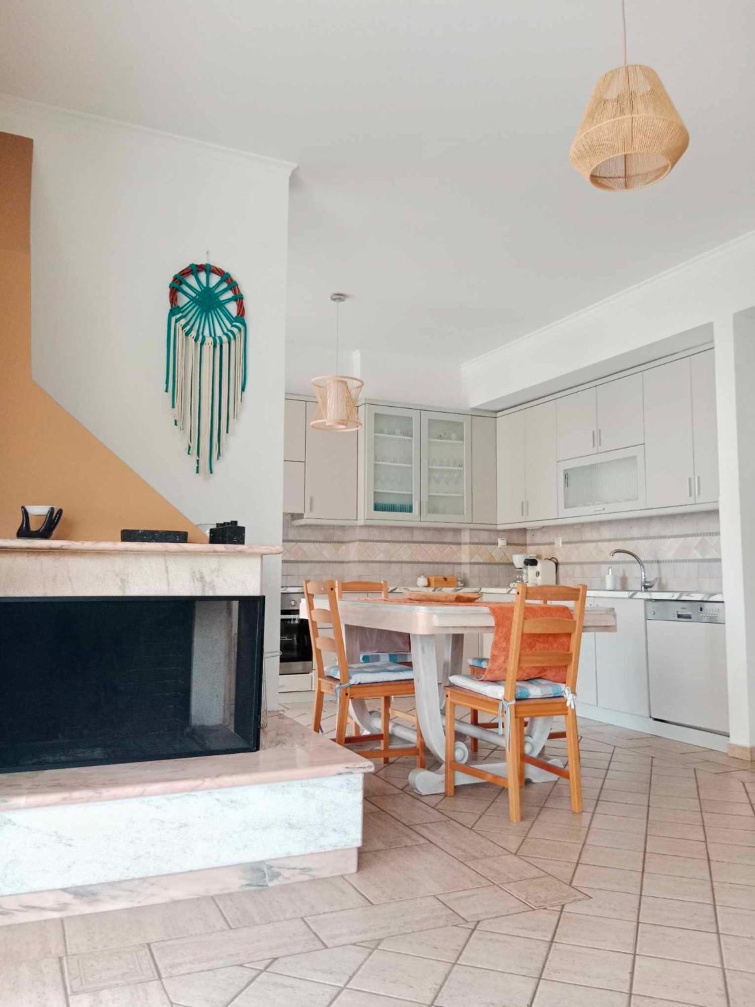 Lazarus 2Bd Apartment In The Center Patras Exterior photo